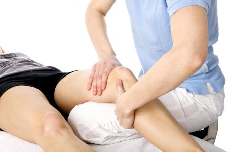 массаж колена
